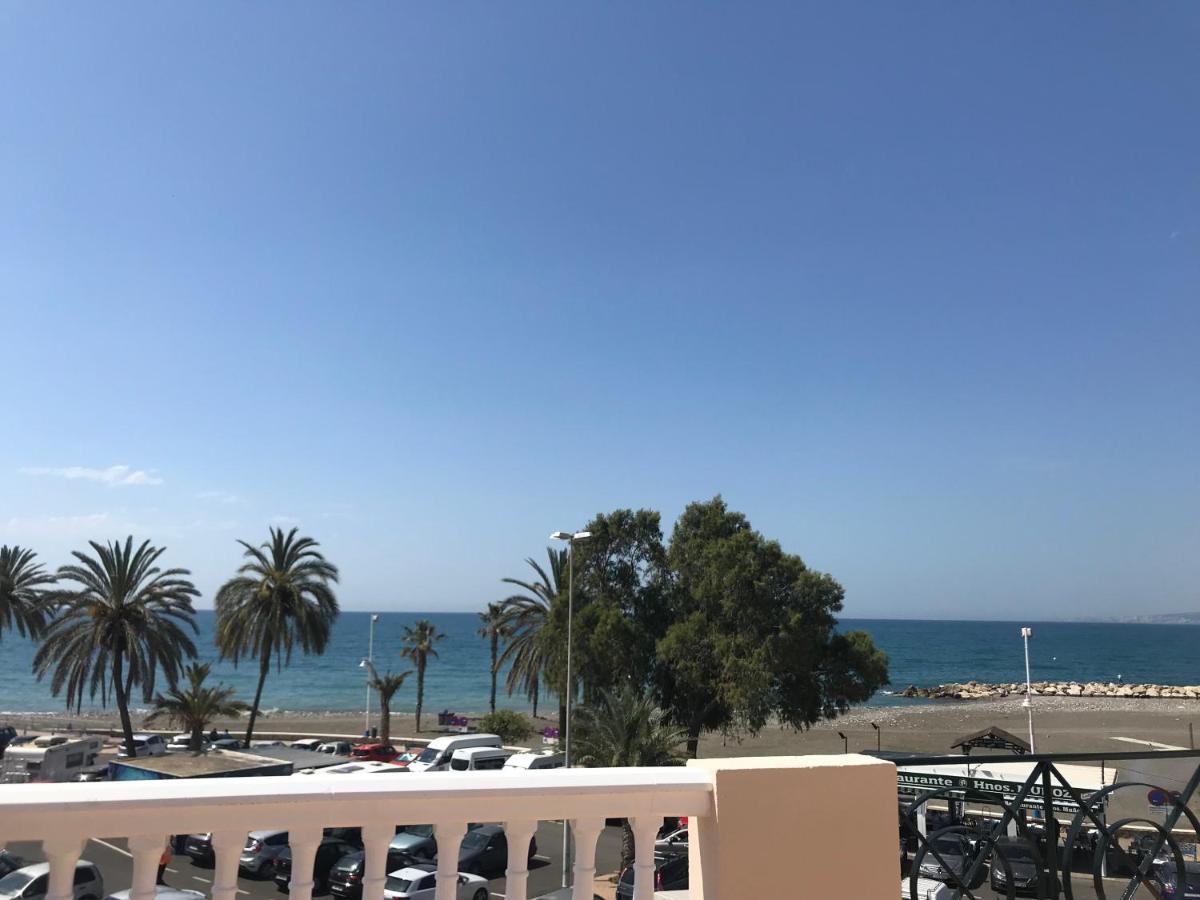 Soek Pedregalejo Seafront Holidays Homes มาลากา ภายนอก รูปภาพ